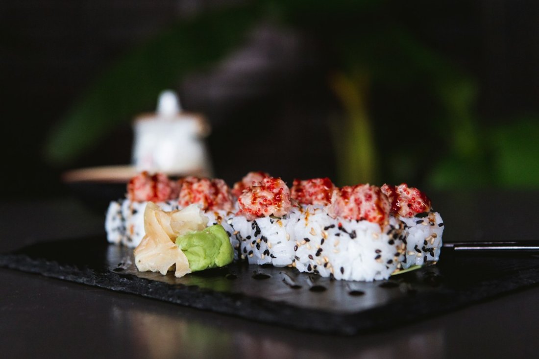 69. Maguro Inside-Out